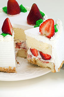 Strawberry Torte Cake